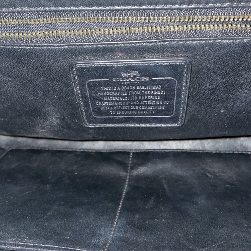 Coach - Picture 2 of 10